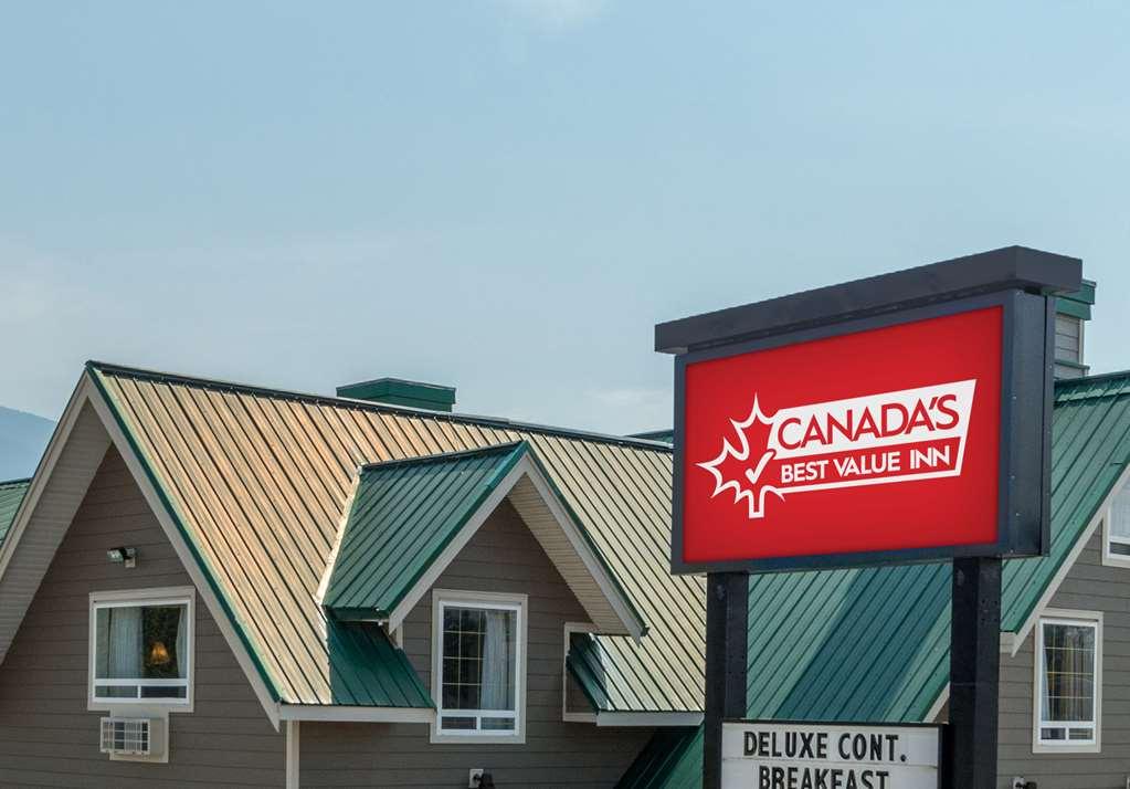 Canadas Best Value Inn&Suites Kamloops Exterior foto